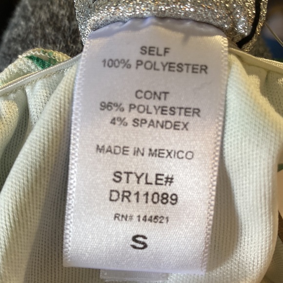 NWT Day G Floral Sleeveless Jumpsuit (small) - Picture 7 of 7